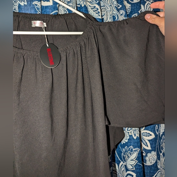 Off the shoulder blouse - Picture 3 of 4